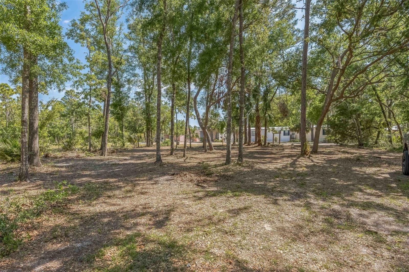 Image 23 of 26 For 526 Kings Creek Circle