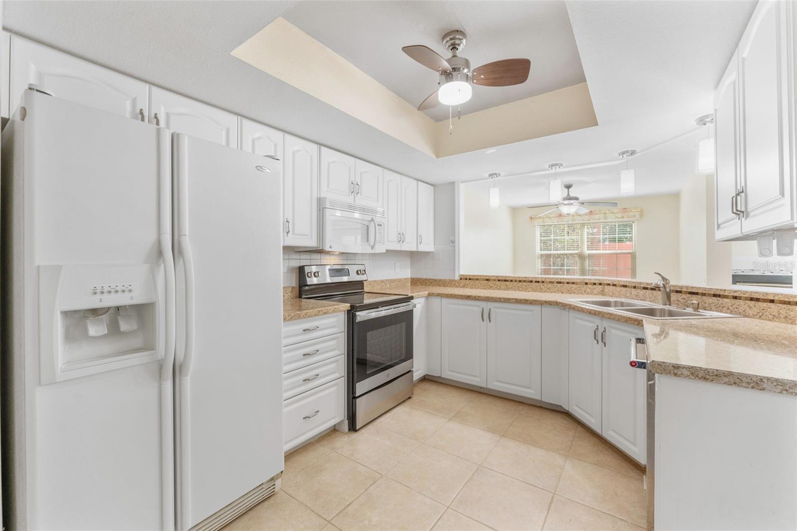 Image 10 of 55 For 14506 Alejo Court