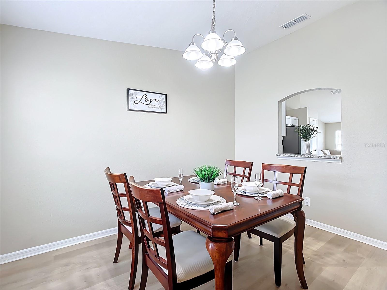 Image 13 of 49 For 1639 Saddlehorn Drive