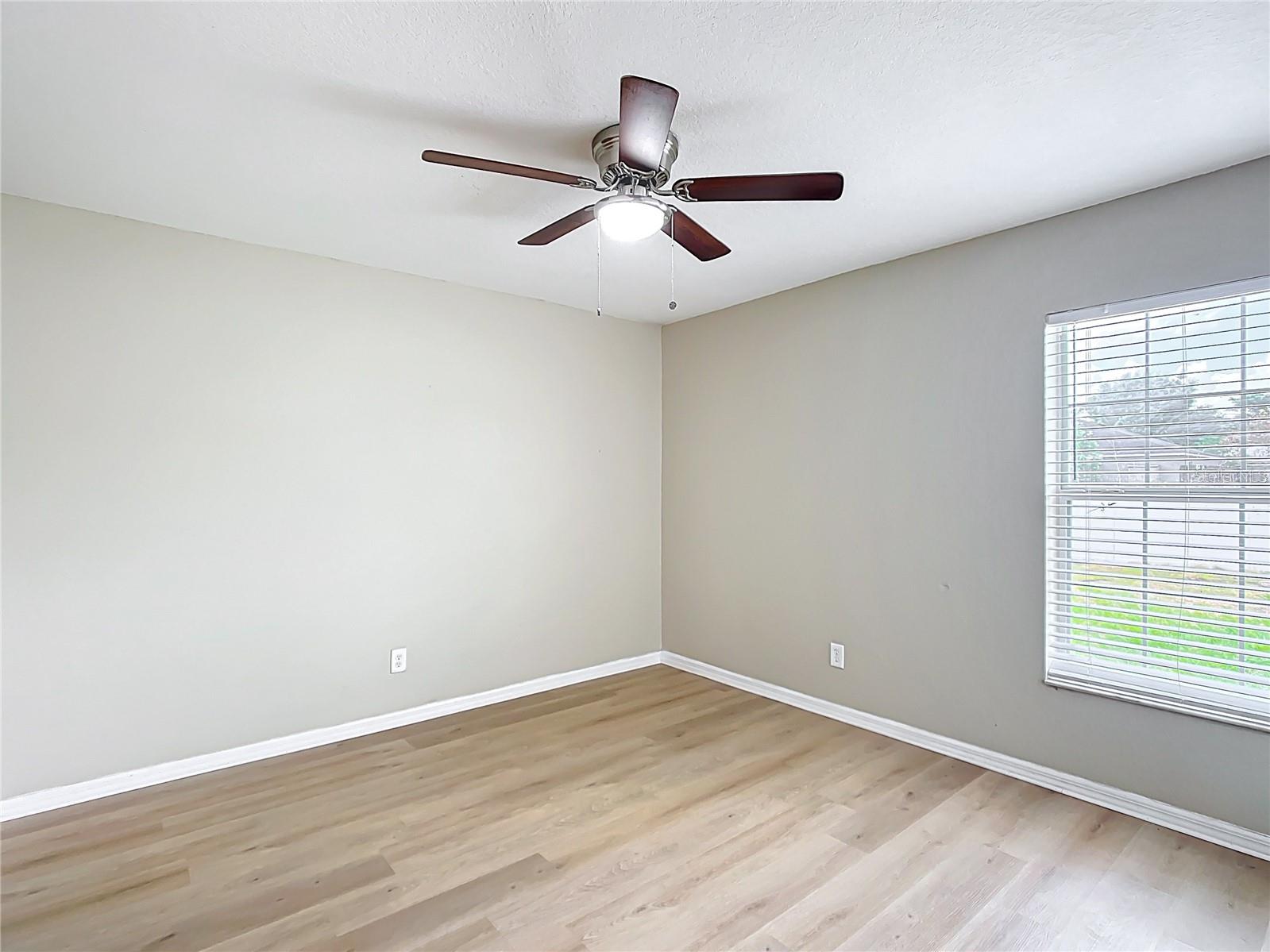 Image 21 of 49 For 1639 Saddlehorn Drive