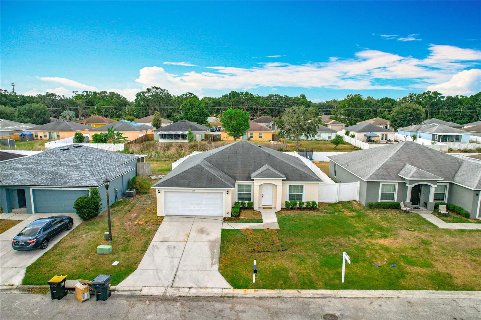 Image 3 of 49 For 1639 Saddlehorn Drive