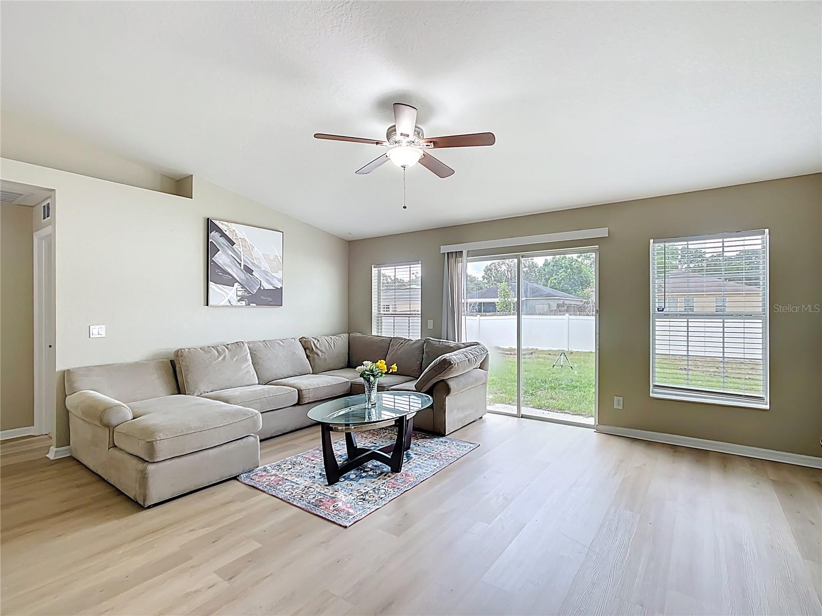 Image 9 of 49 For 1639 Saddlehorn Drive