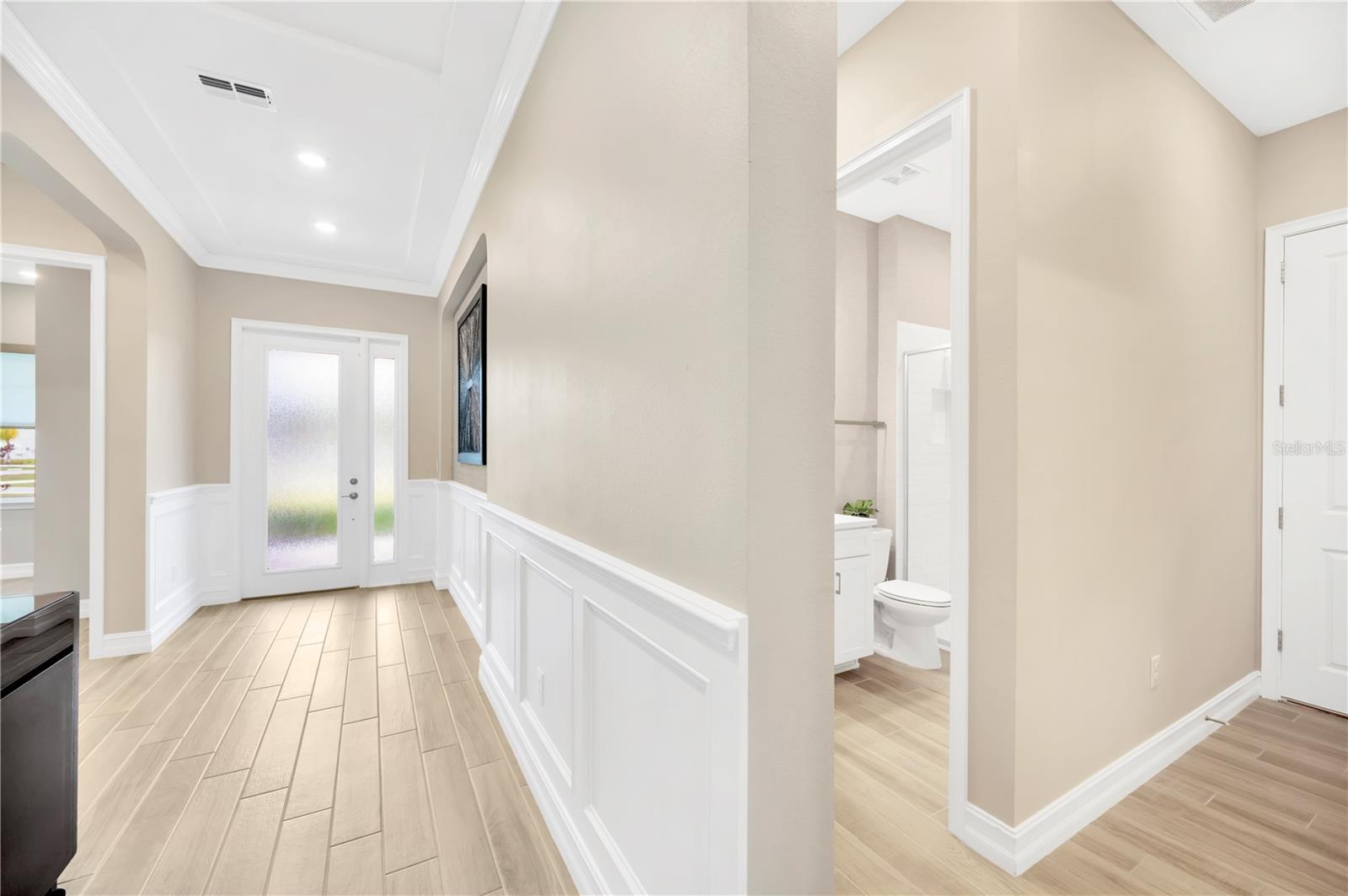 Image 12 of 98 For 17804 Brewster Green