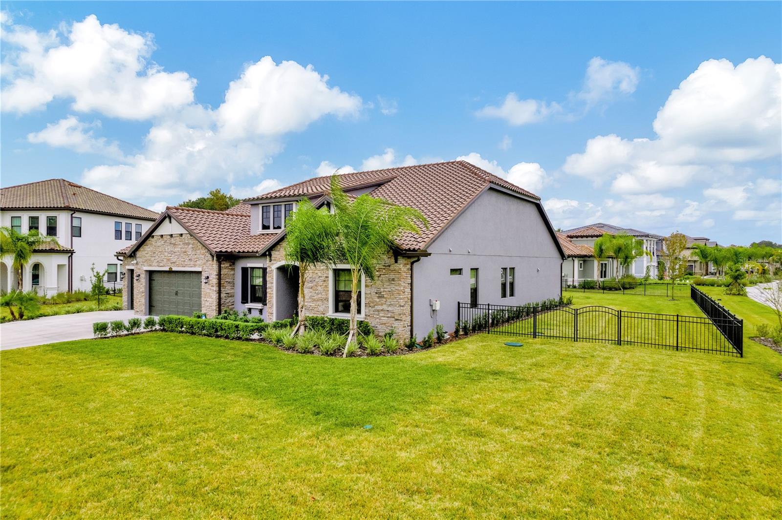Image 68 of 98 For 17804 Brewster Green