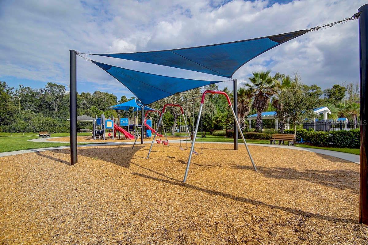 Image 81 of 98 For 17804 Brewster Green