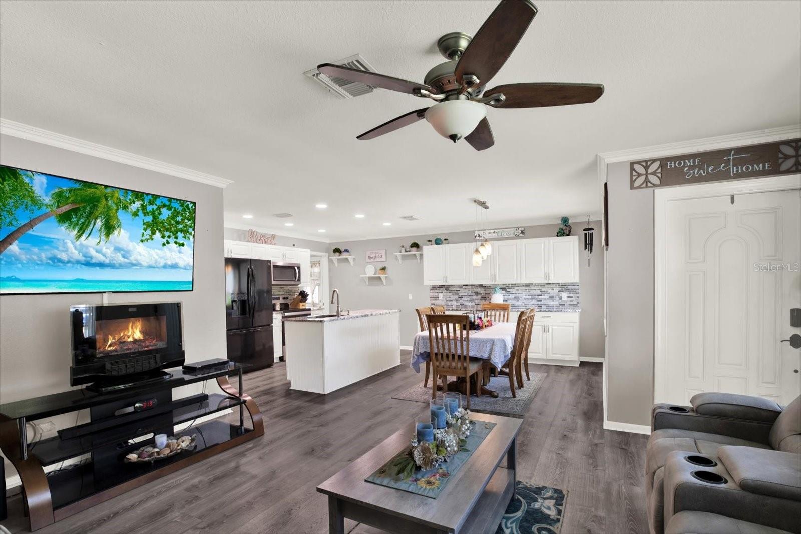 Image 3 of 22 For 3060 55th Avenue N