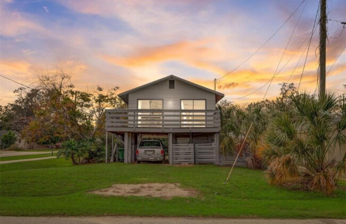 Listing photo id 0 for 9706 22nd Street