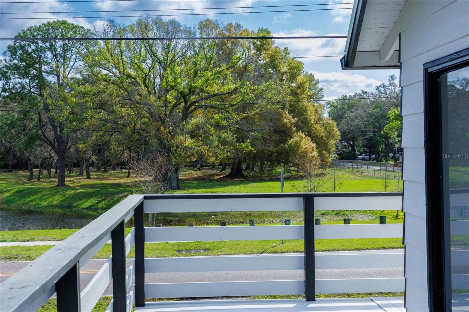 Listing photo id 22 for 9706 22nd Street