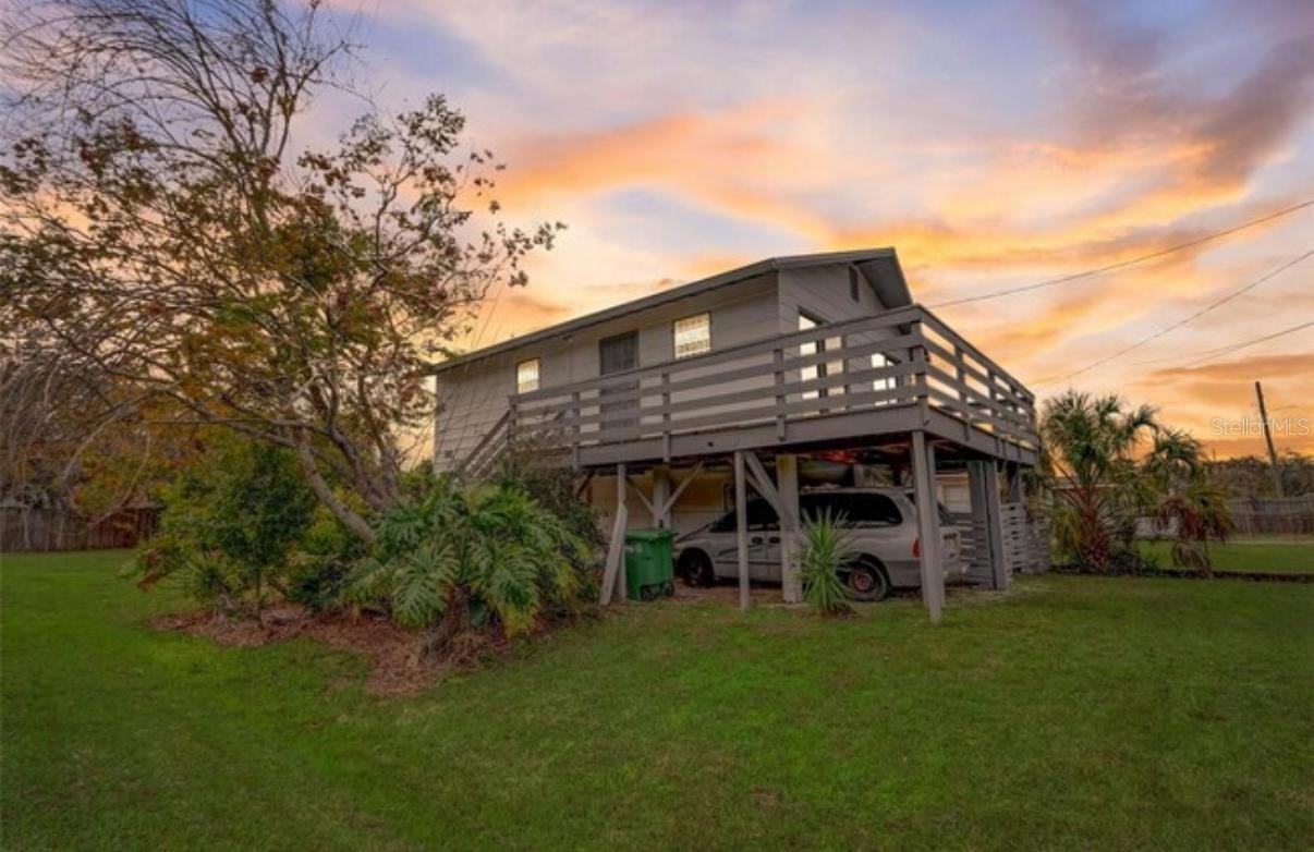 Listing photo id 1 for 9706 22nd Street