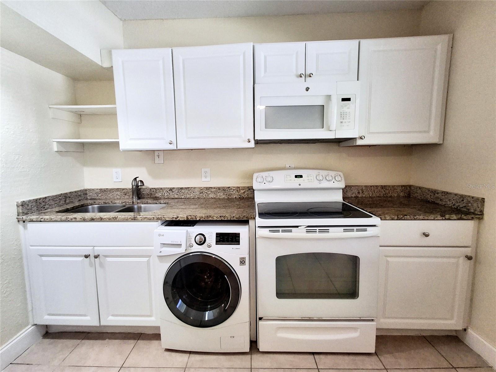 Image 4 of 31 For 101 Evergreen Avenue
