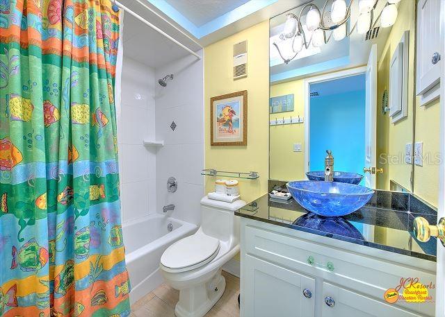 Image 11 of 13 For 18500 Gulf Boulevard 406