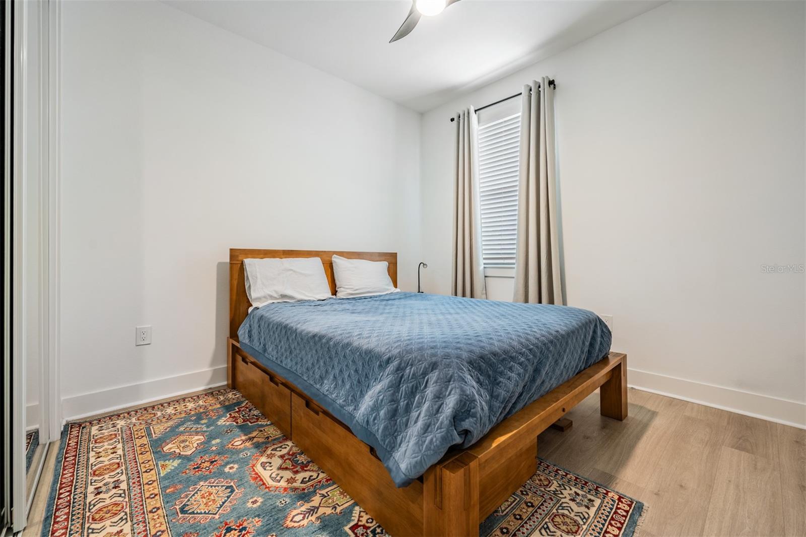 Image 26 of 43 For 6904 Macdill Avenue 1