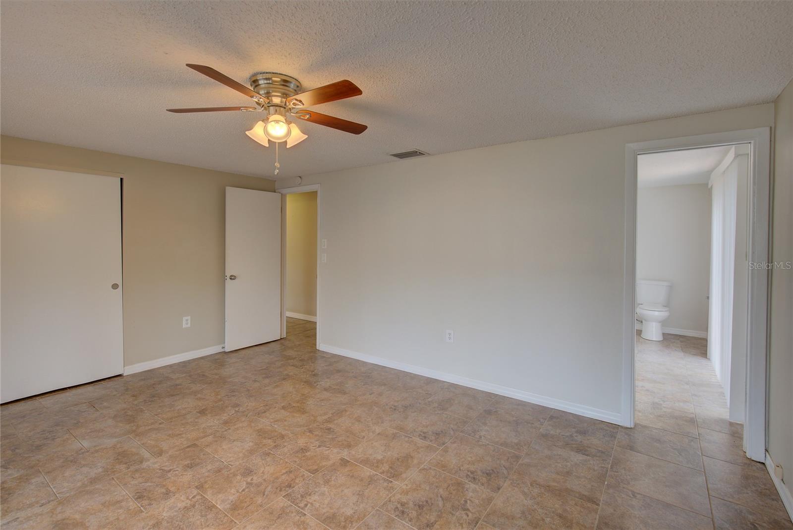Image 17 of 31 For 2105 Sugarbush Drive