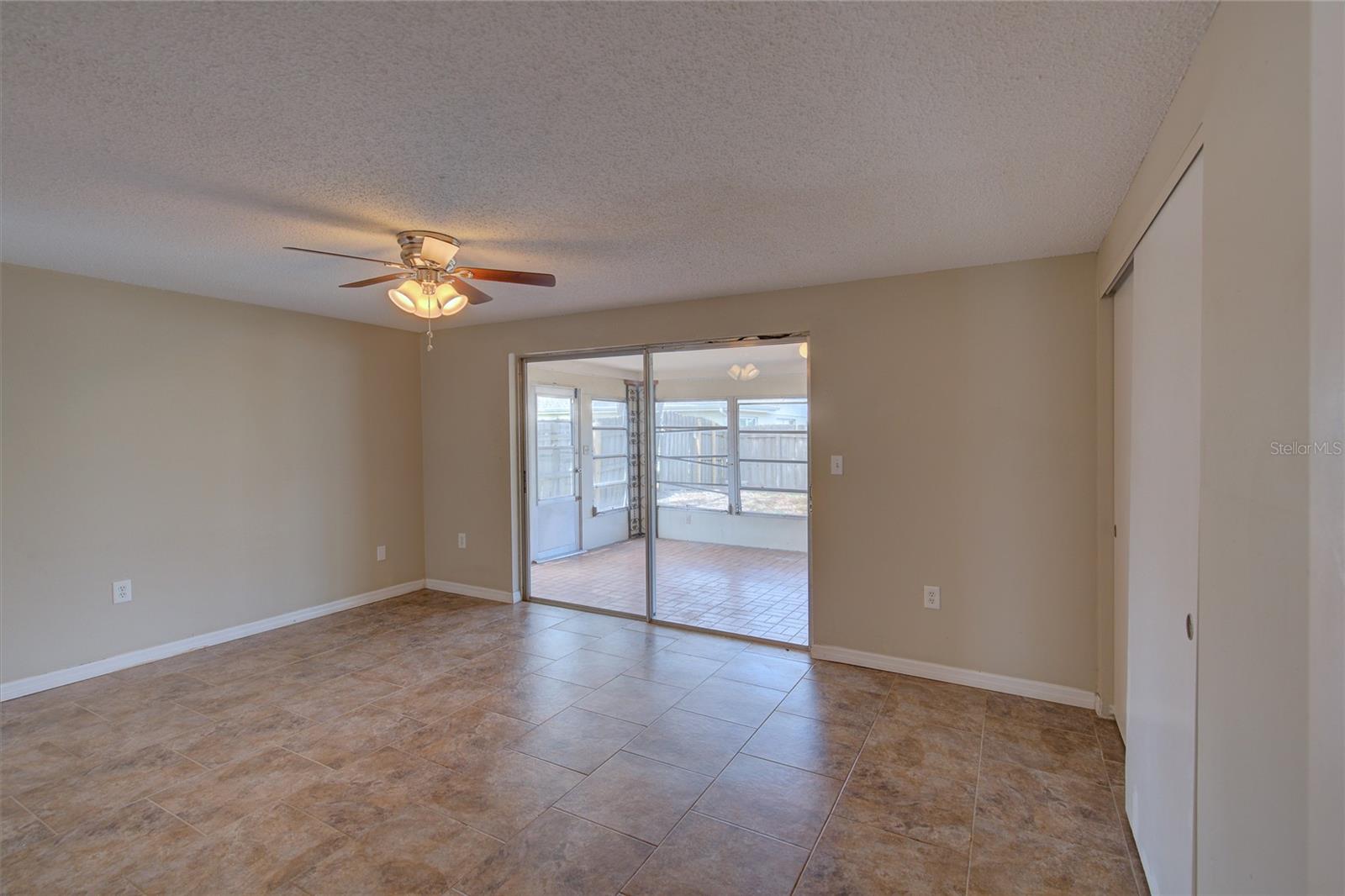 Image 20 of 31 For 2105 Sugarbush Drive