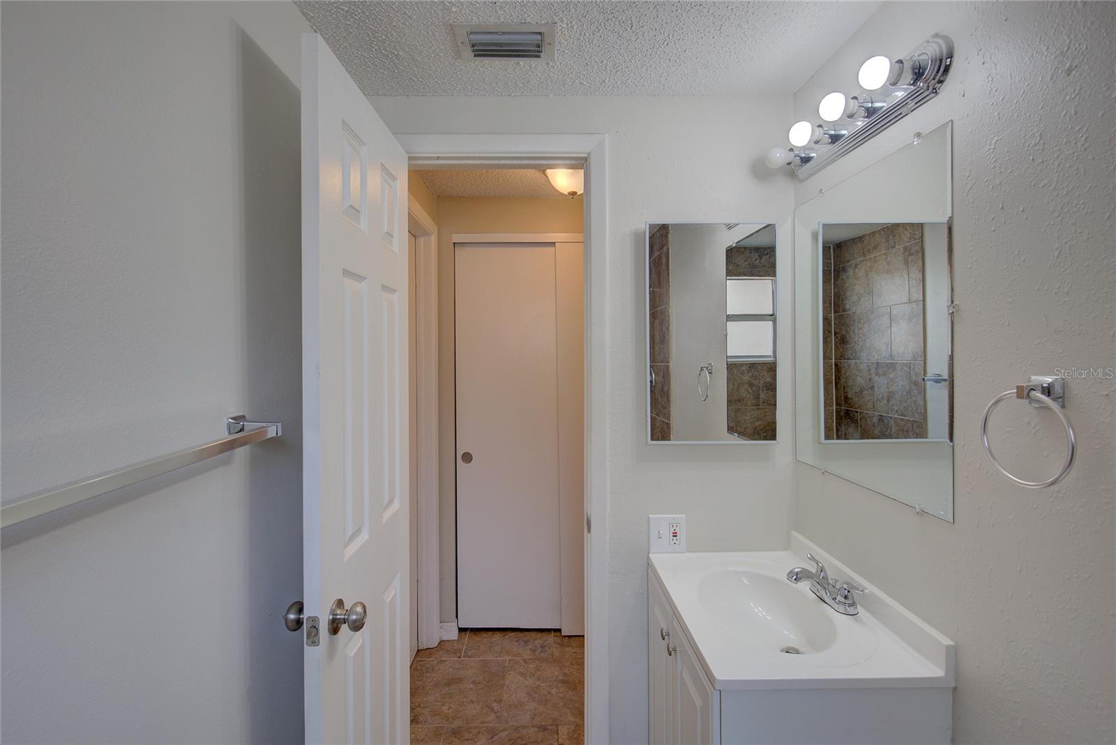 Image 27 of 31 For 2105 Sugarbush Drive