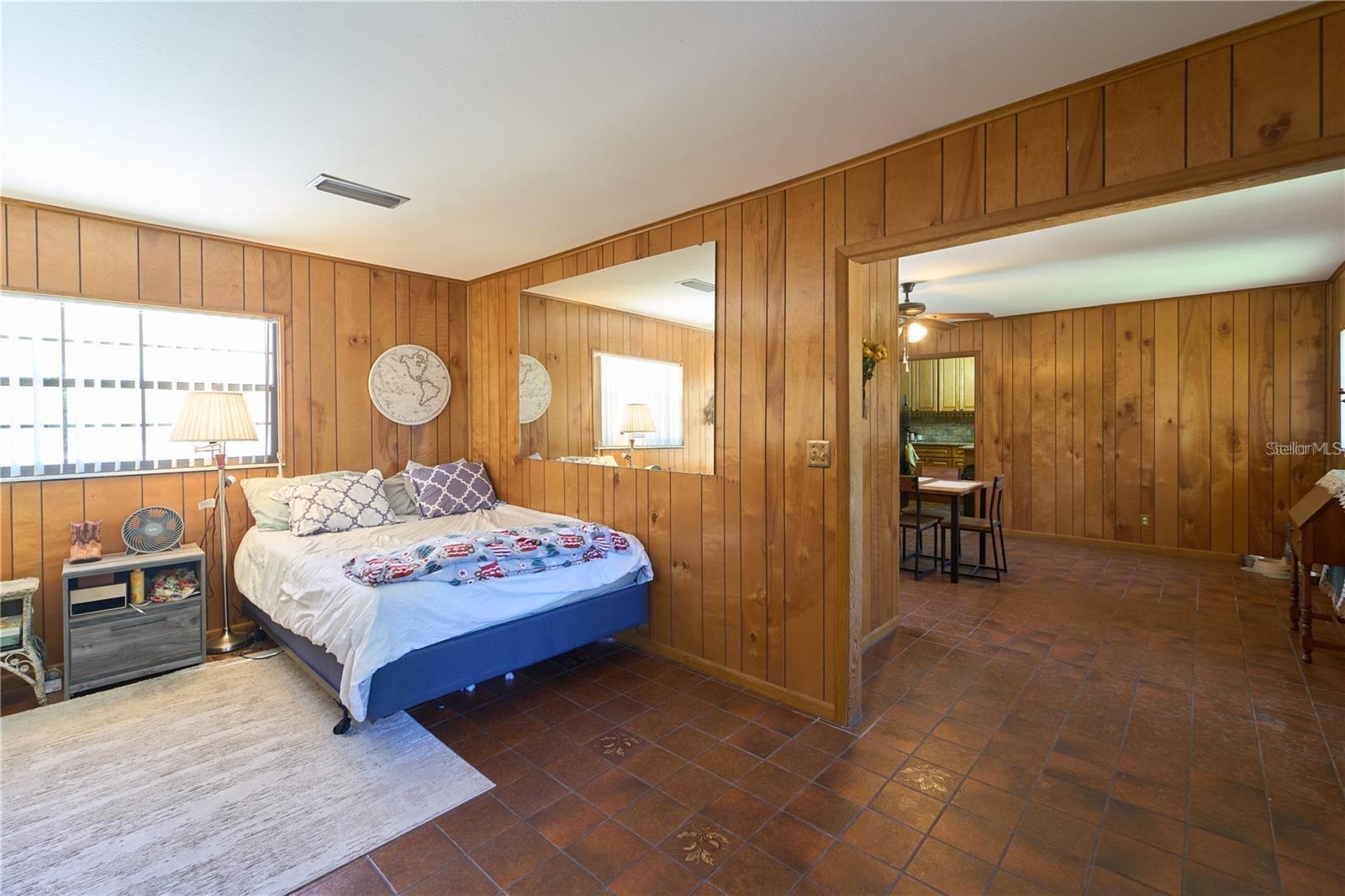 Image 36 of 47 For 18121 Geraci Road