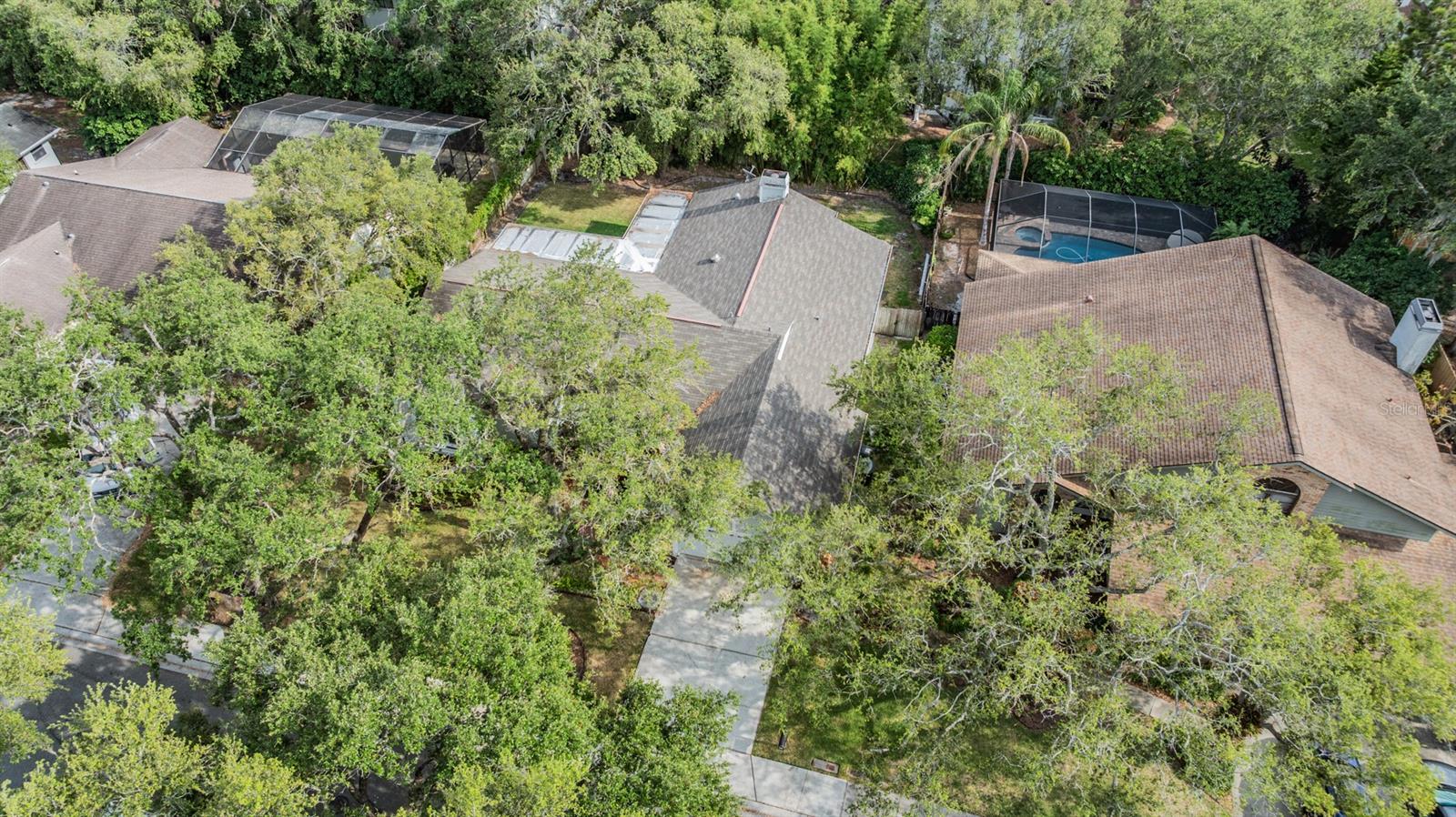Image 4 of 44 For 614 Fayette Drive S