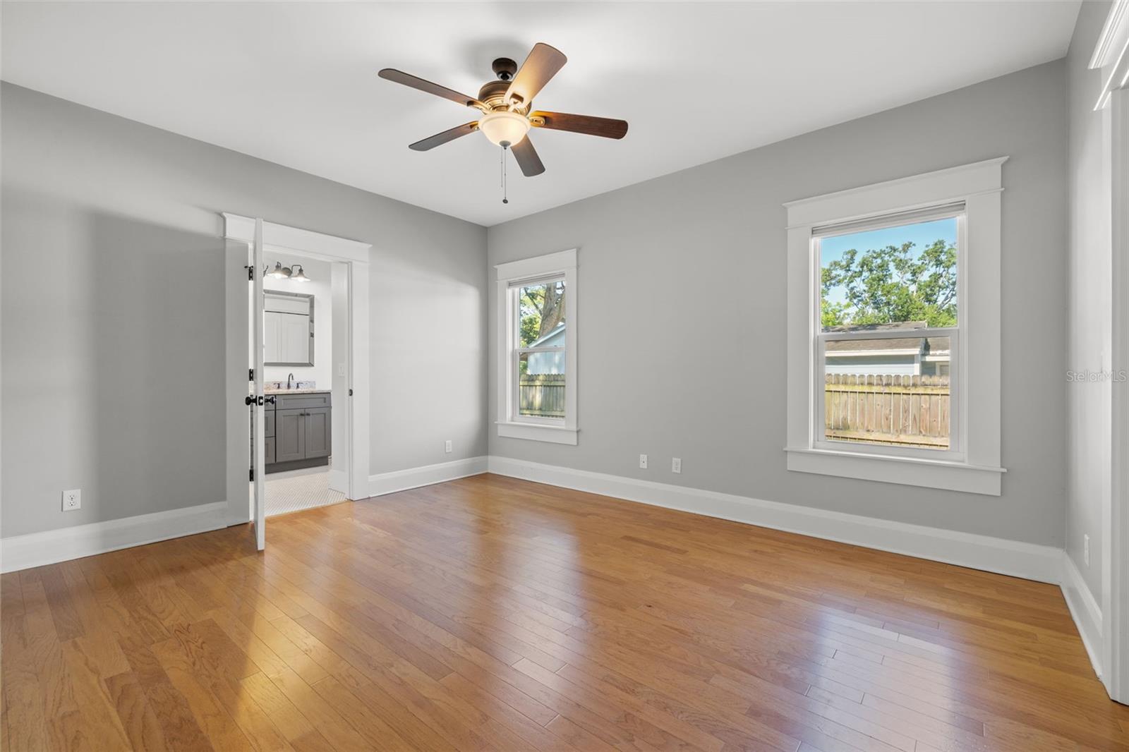 Image 31 of 48 For 410 Chelsea Street
