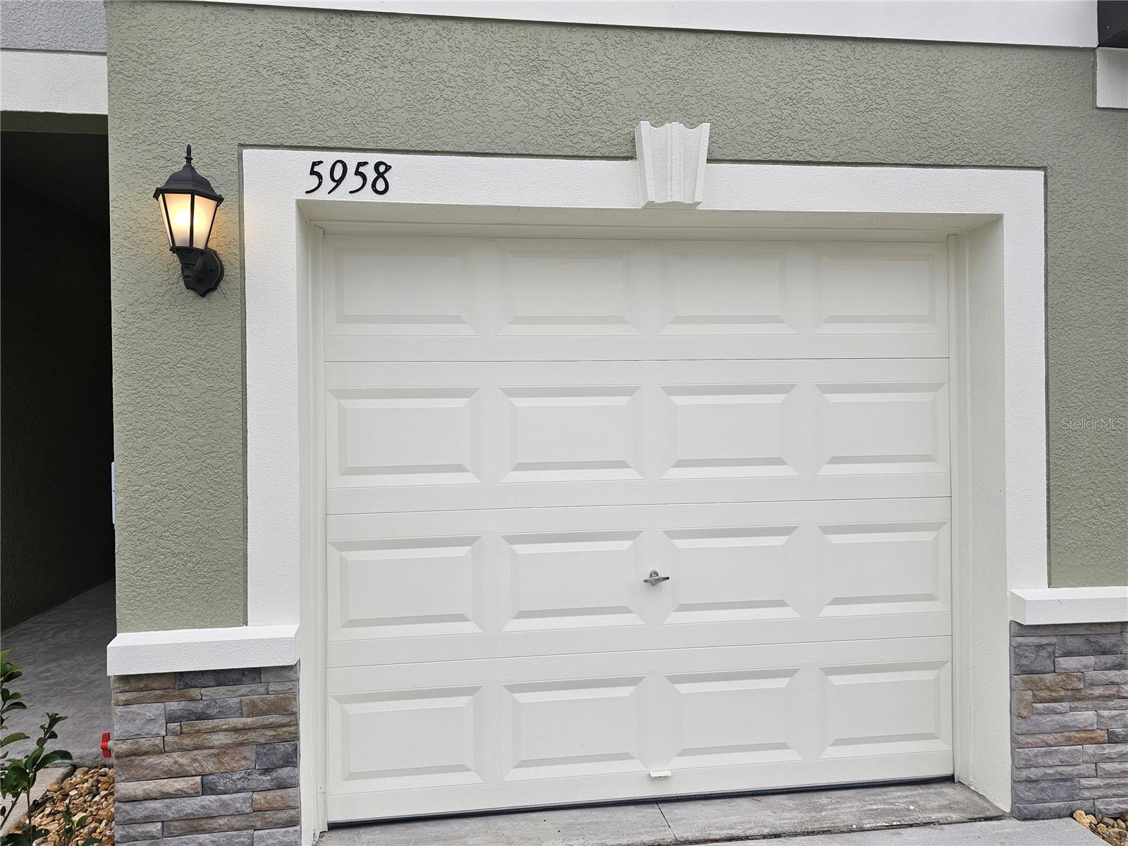 Image 44 of 49 For 5958 Shiner Street