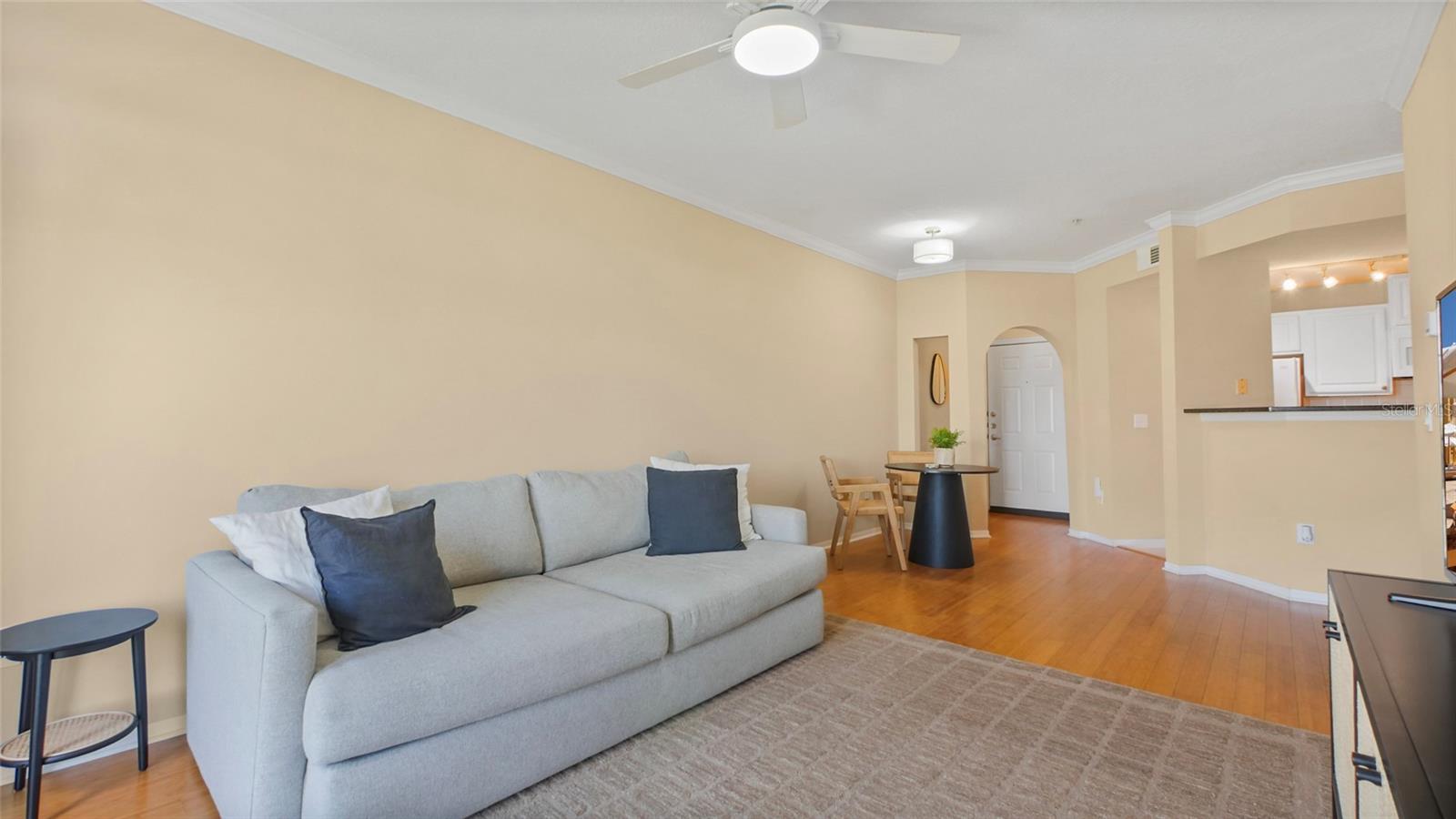 Image 6 of 31 For 501 Knights Run Avenue 1335