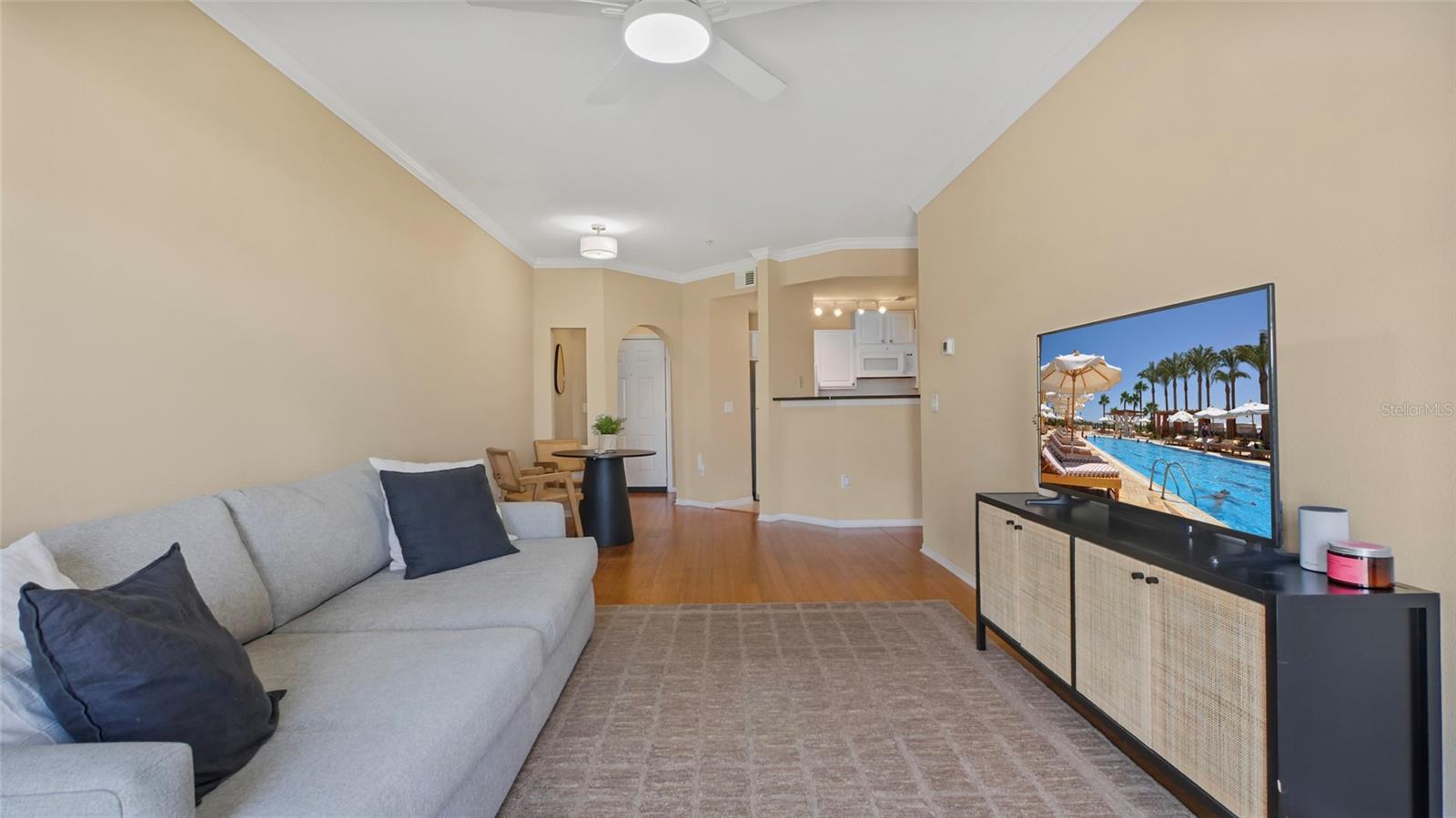 Image 8 of 31 For 501 Knights Run Avenue 1335