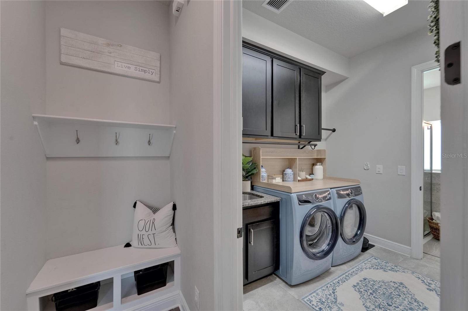 Image 32 of 97 For 14204 Barrington Stowers Drive