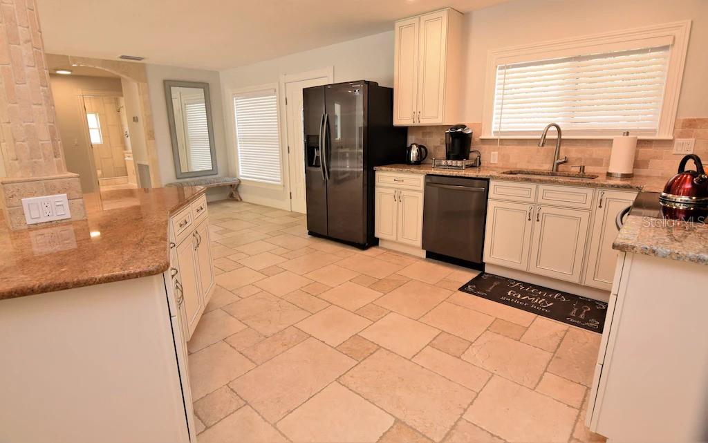Image 6 of 29 For 2226 Siesta Drive