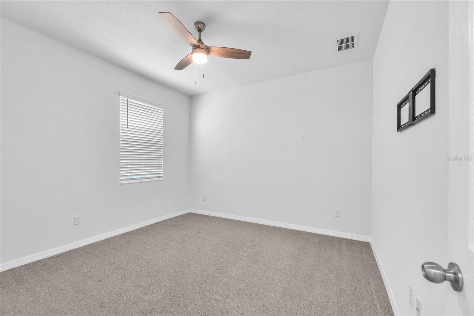 Image 16 of 39 For 3113 Marine Grass Drive