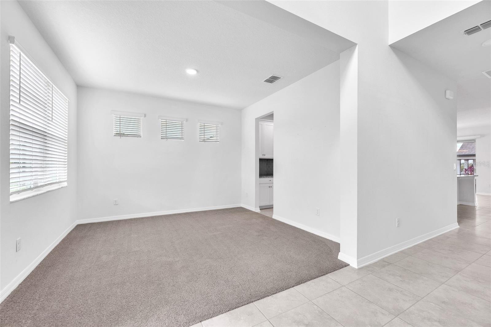 Image 4 of 39 For 3113 Marine Grass Drive