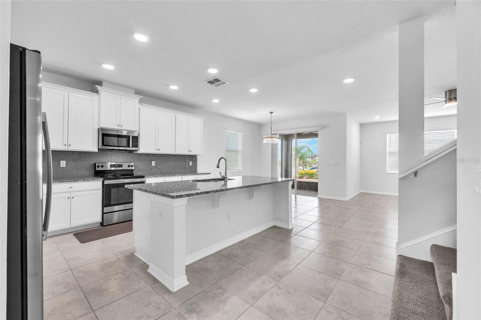 Image 7 of 39 For 3113 Marine Grass Drive
