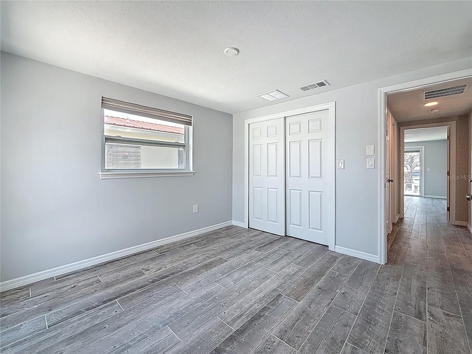 Listing photo id 42 for 4920 Pelican Drive