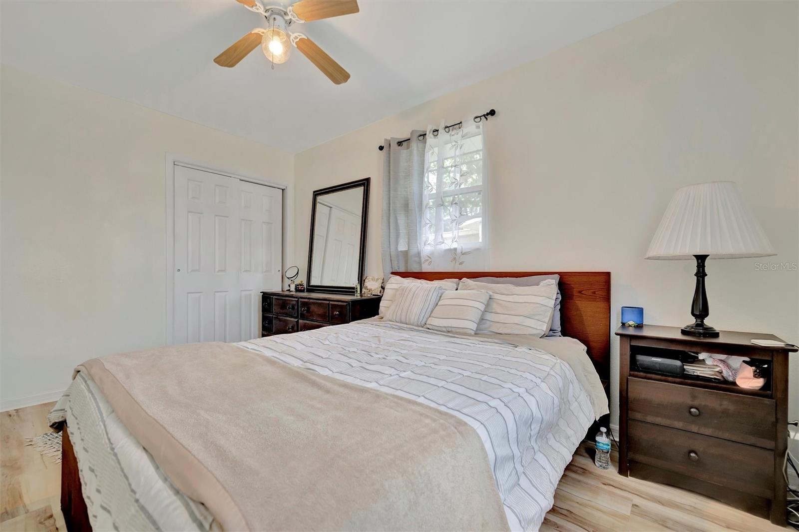 Listing photo id 39 for 15591 Darien Way