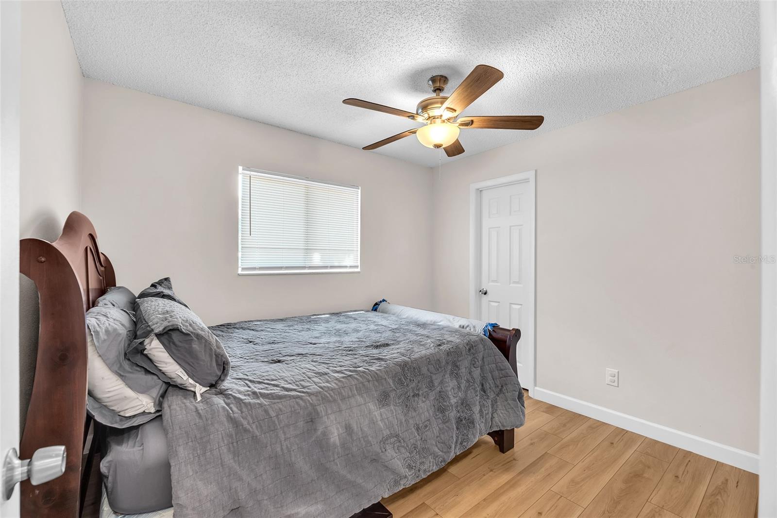 Image 16 of 24 For 3360 Cross Fox Drive