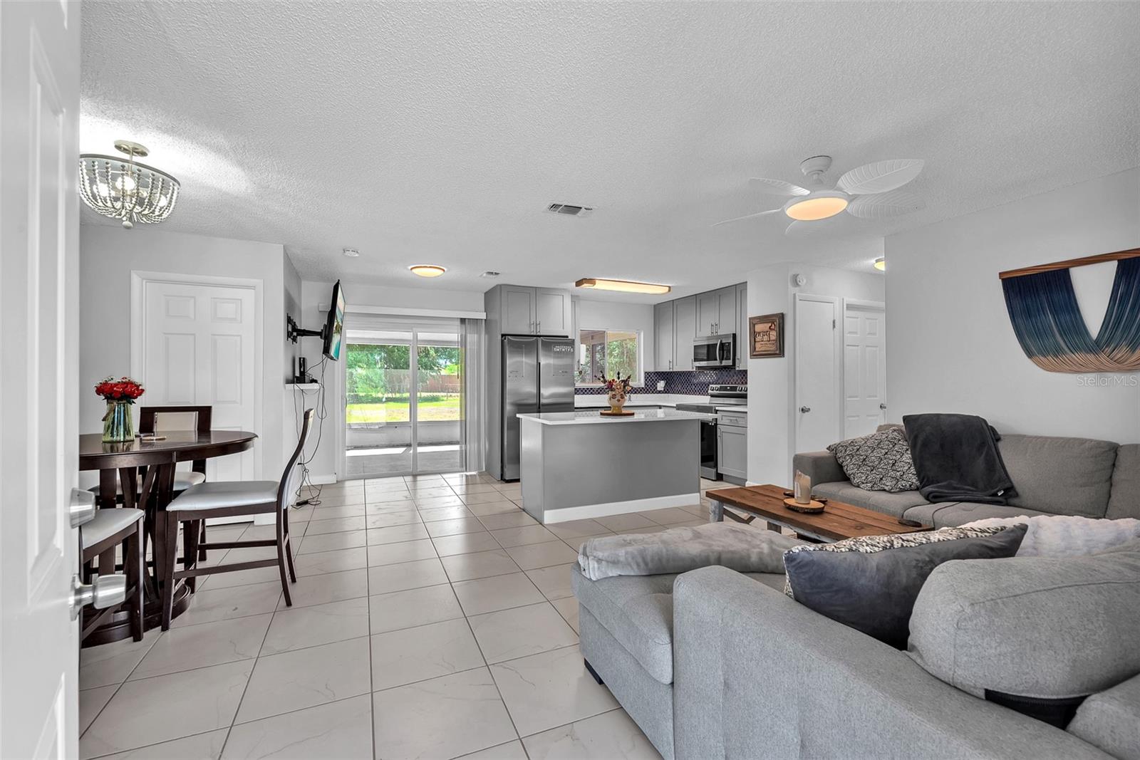Image 4 of 24 For 3360 Cross Fox Drive