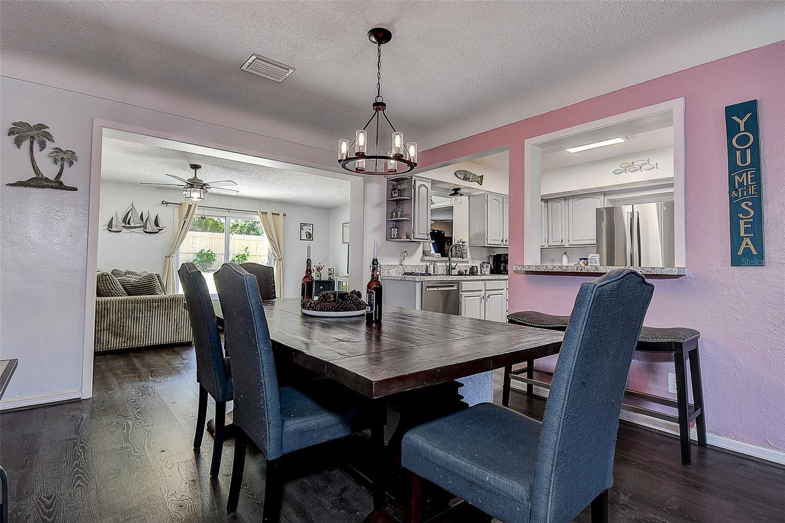Image 12 of 35 For 8497 137th Street