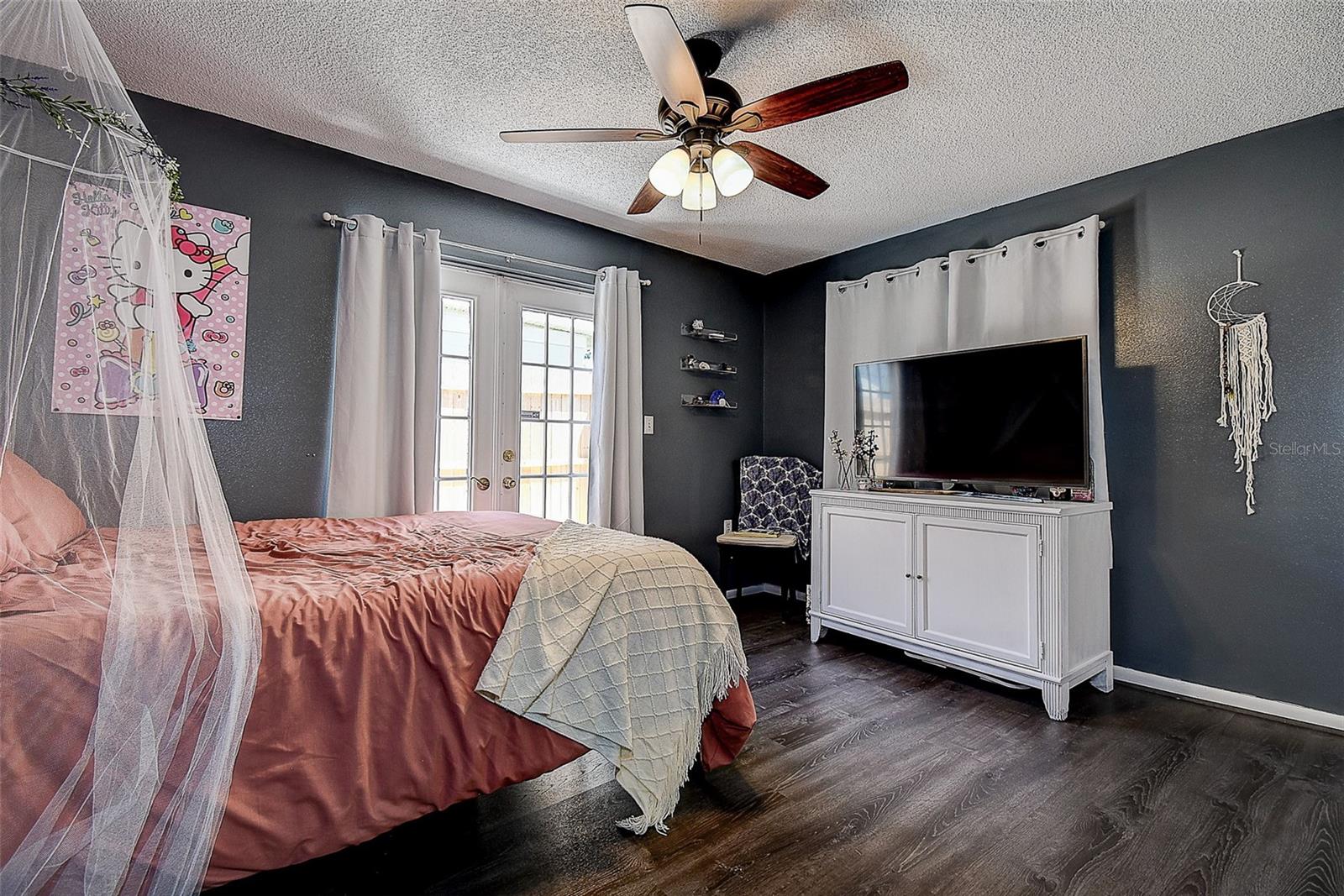 Image 28 of 35 For 8497 137th Street