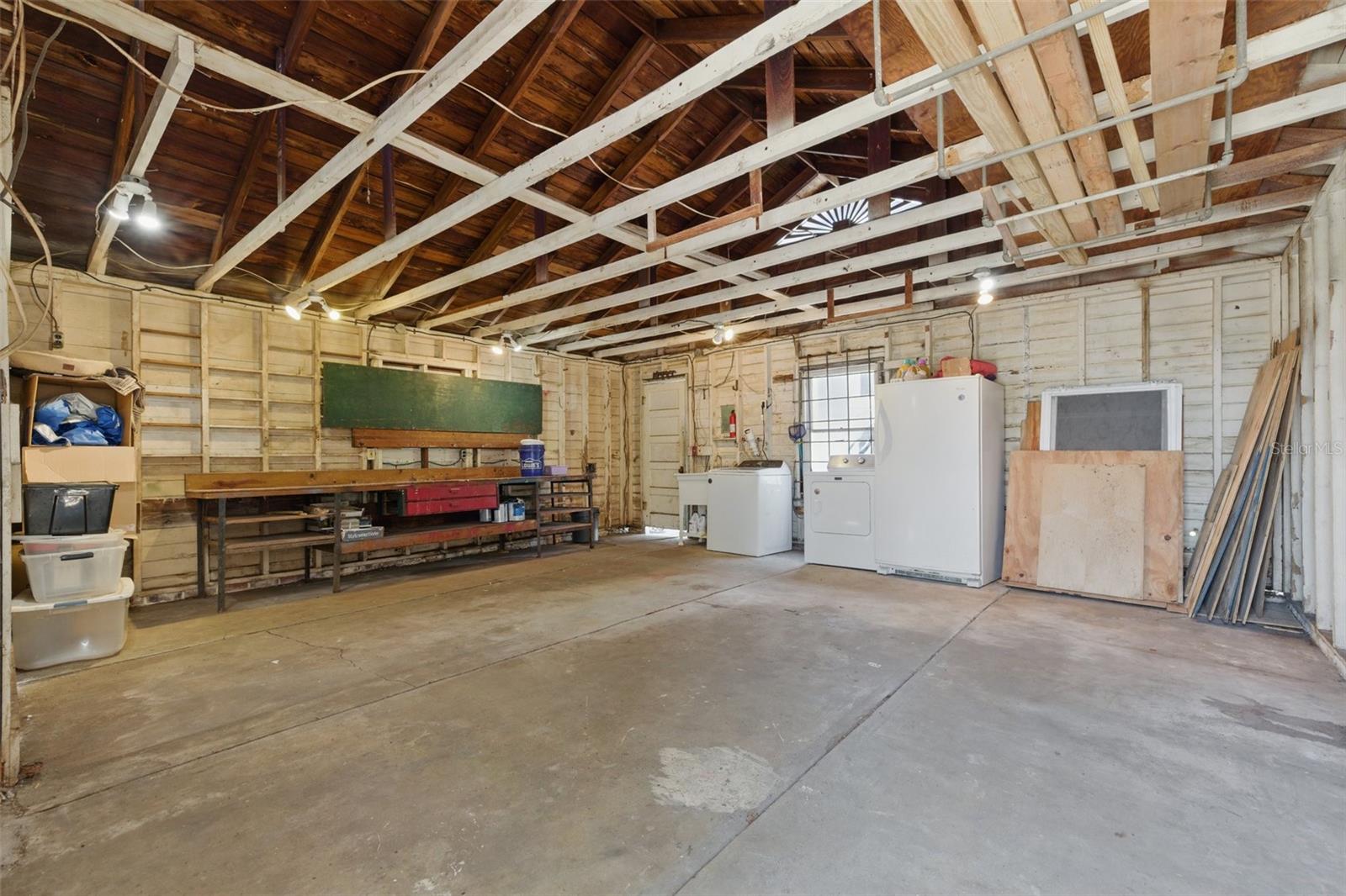 Image 33 of 35 For 2710 8th Avenue N