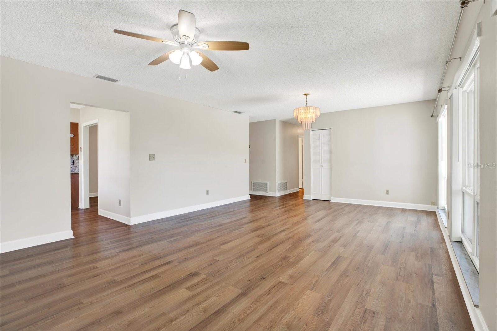 Image 10 of 38 For 8520 Woodall Court