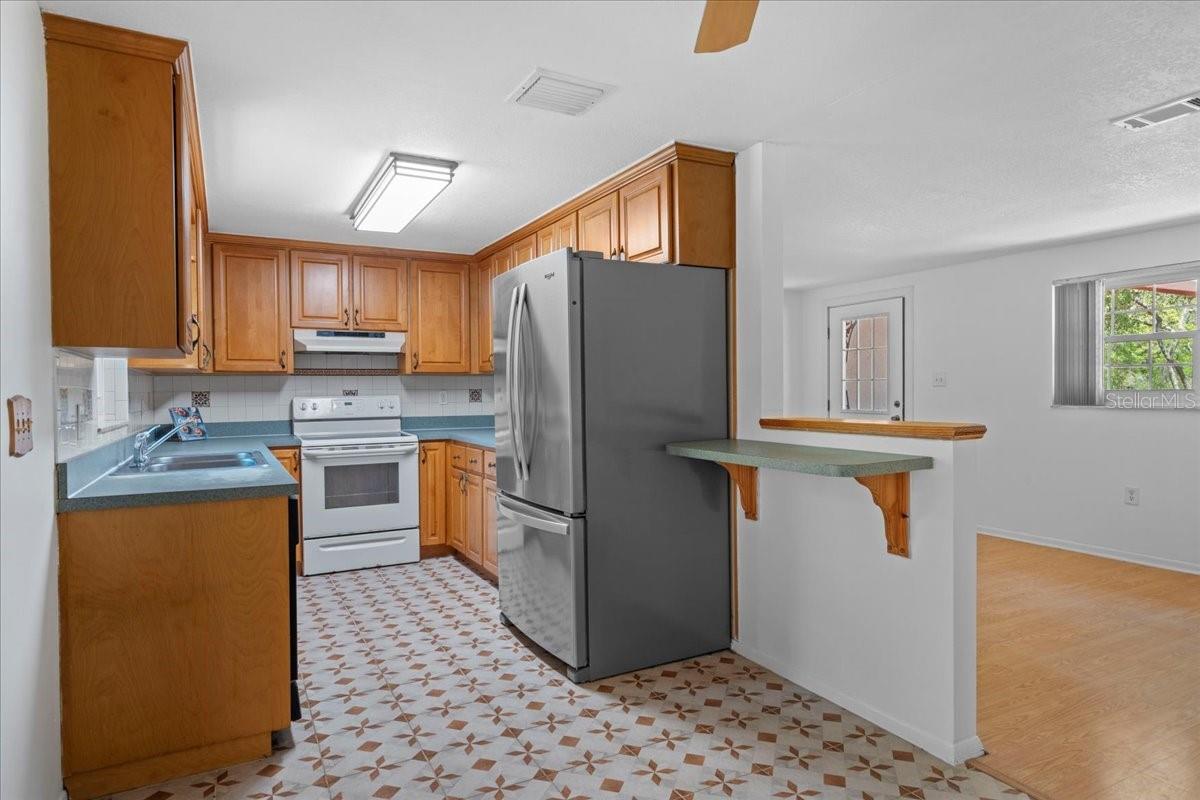 Image 48 of 62 For 7095 South Street