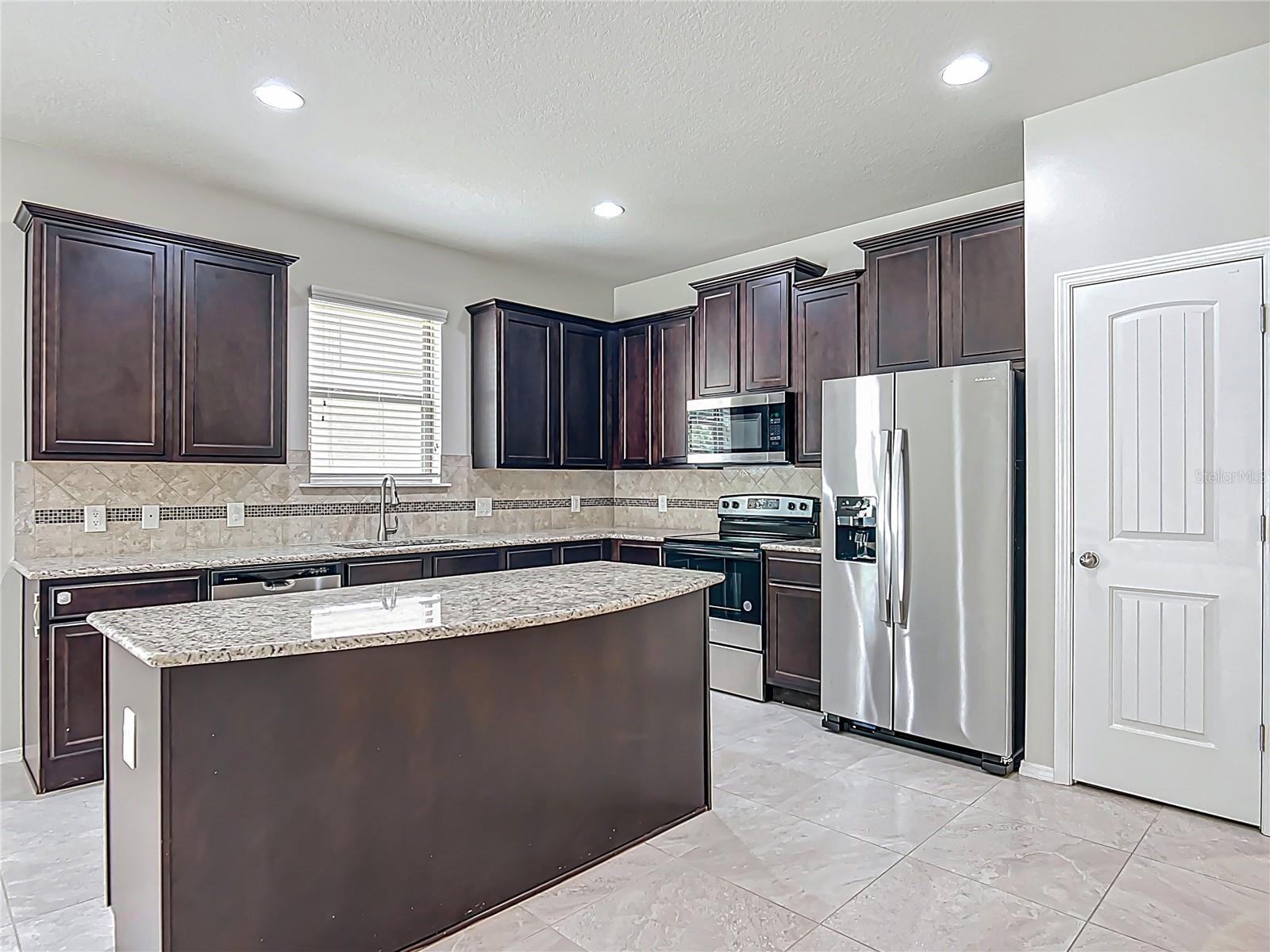 Image 15 of 70 For 15579 Stone House Drive