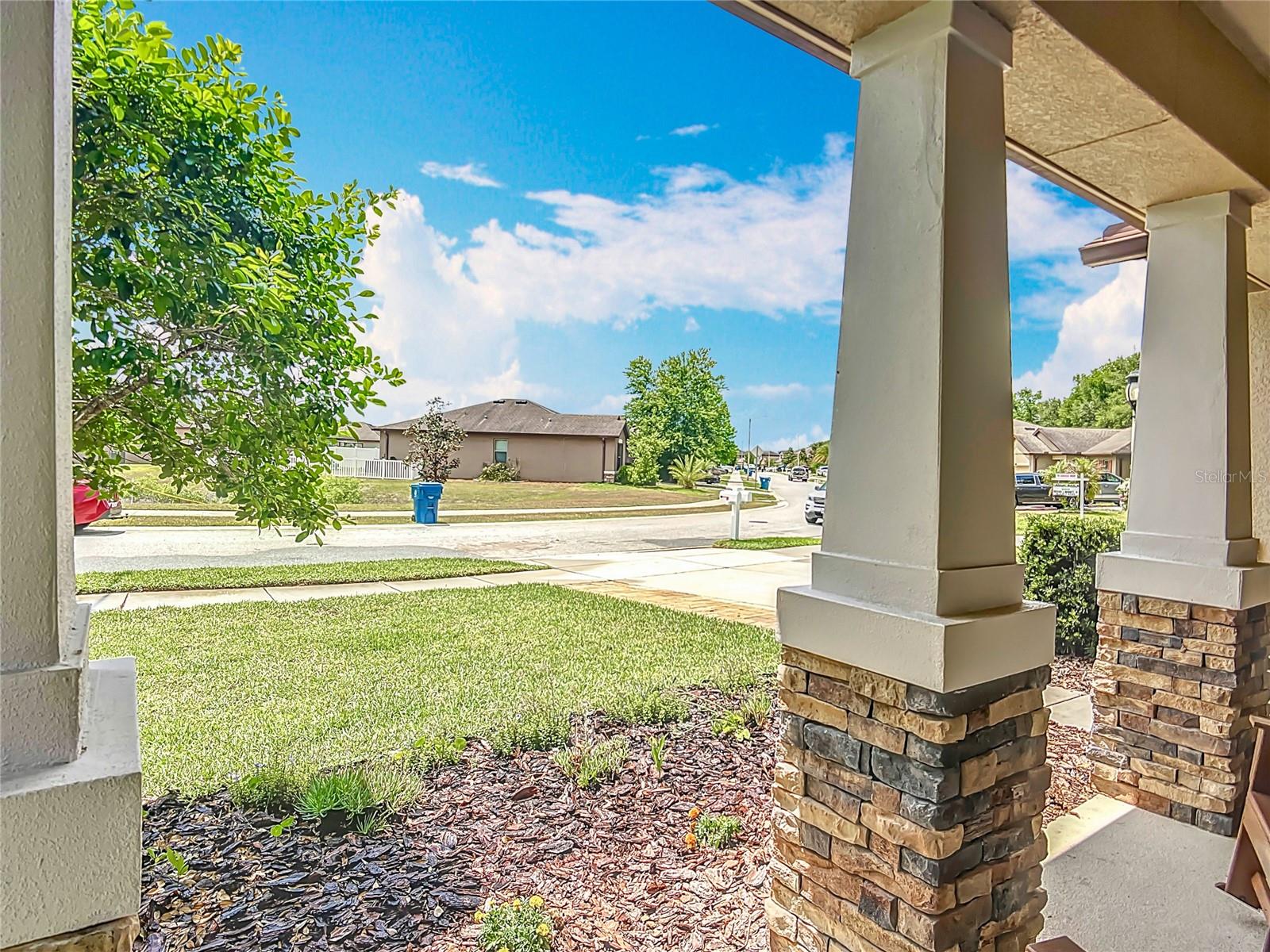 Image 7 of 70 For 15579 Stone House Drive