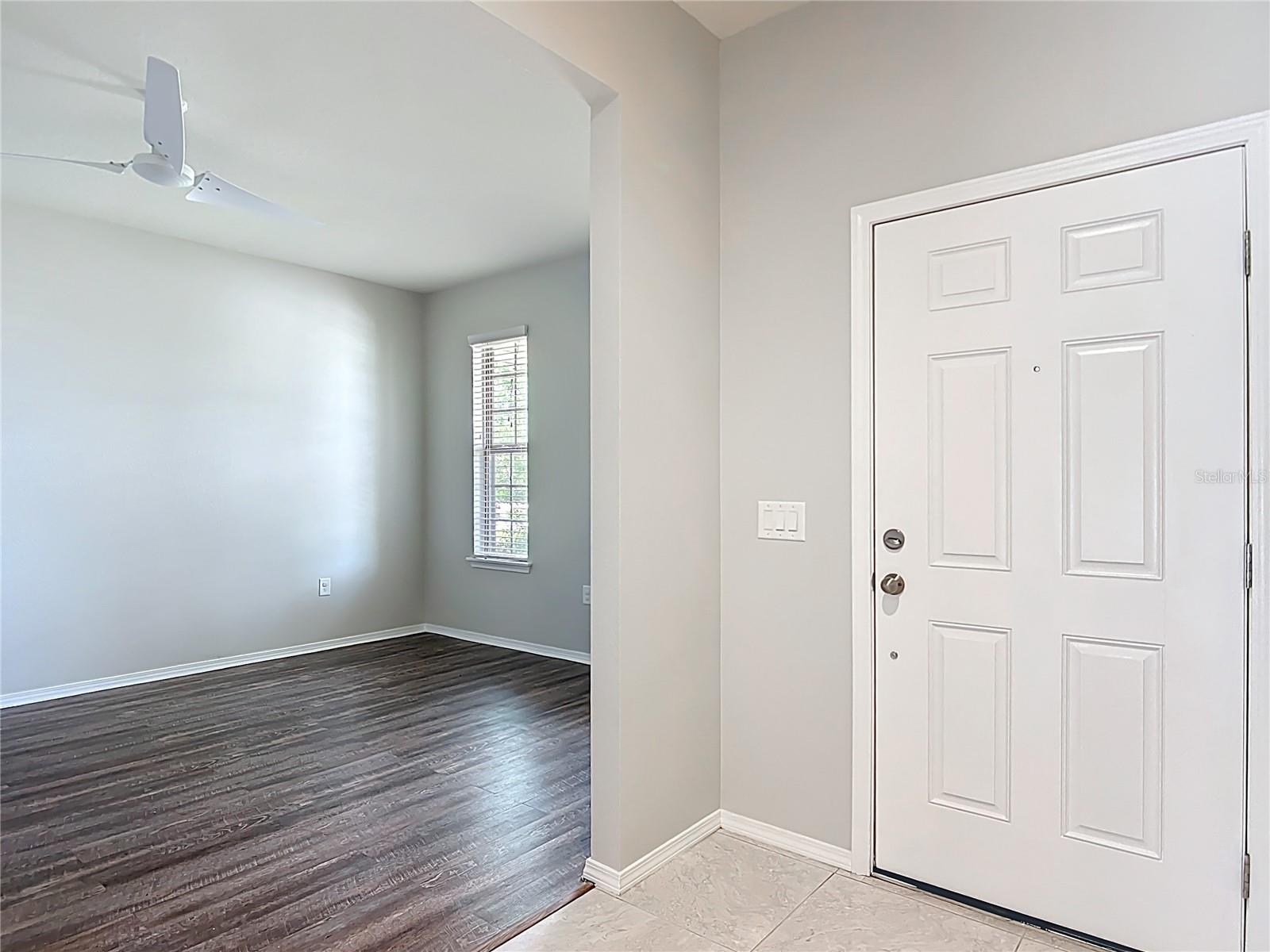 Image 9 of 70 For 15579 Stone House Drive