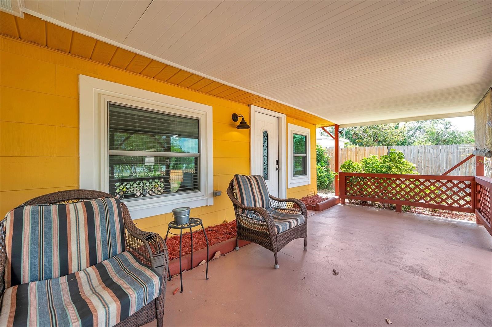 Image 4 of 57 For 1111 32nd Street N