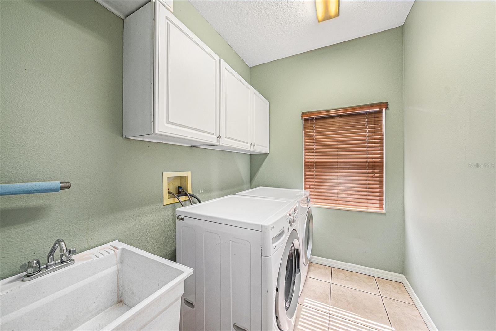 Image 18 of 30 For 1843 Mira Lago Cir