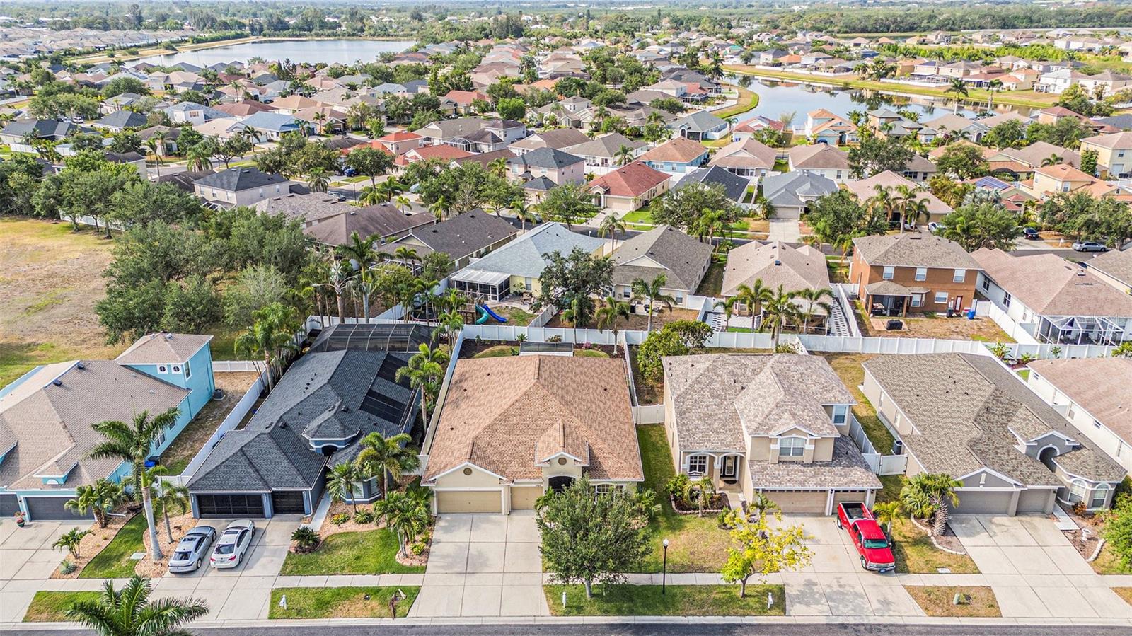 Image 27 of 30 For 1843 Mira Lago Cir