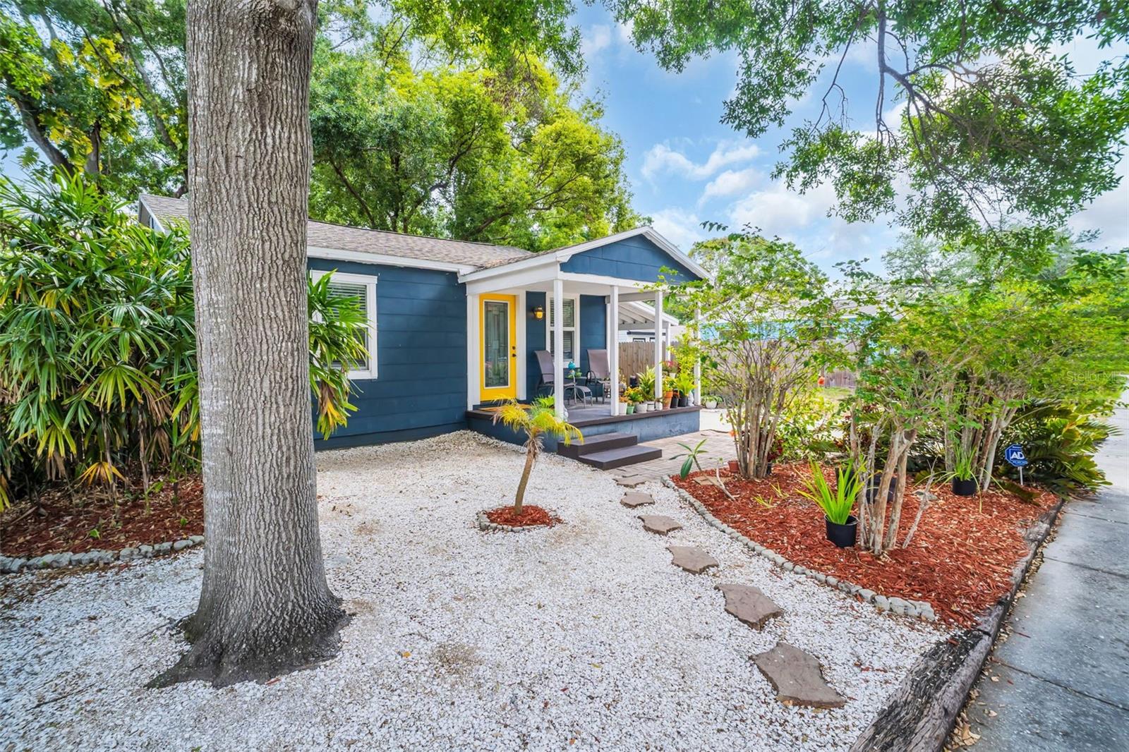 Details for 3621 18th Street N, ST PETERSBURG, FL 33713