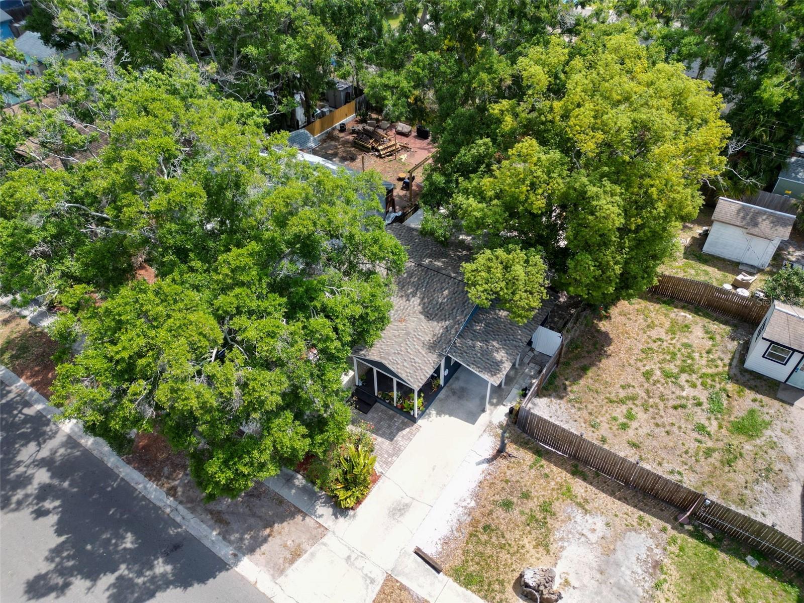 Image 27 of 38 For 3621 18th Street N