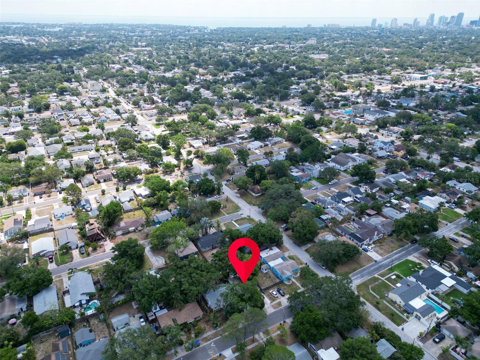 Image 33 of 38 For 3621 18th Street N