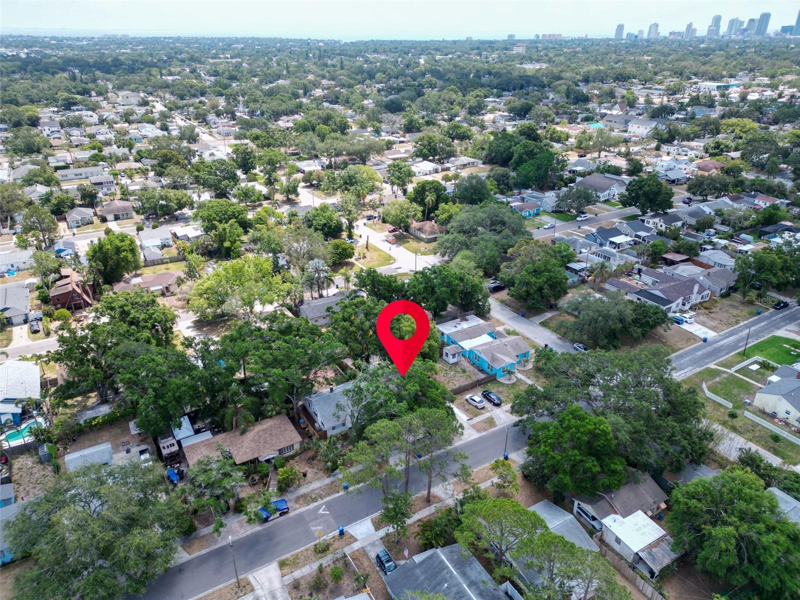 Image 34 of 38 For 3621 18th Street N