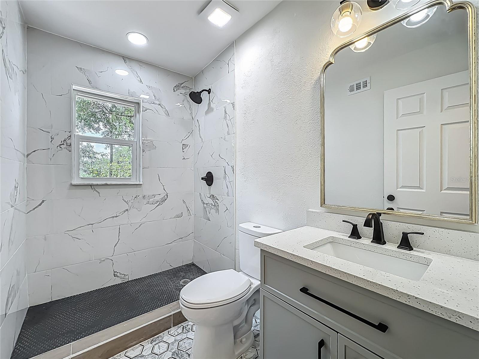 Listing photo id 28 for 6901 19th Street